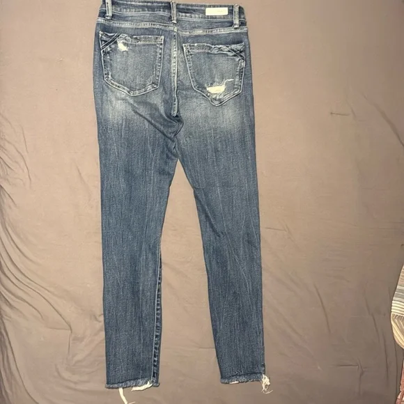 Buckle Black Light Wash No 53 Ankle Skinny Jeans - Picture 2 of 3